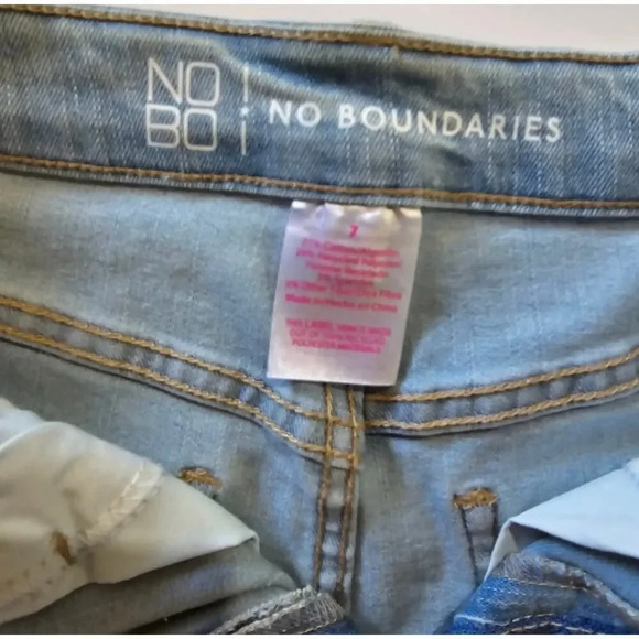 No Boundaries Juniors blue light wash super rise rolled Cuffs denim shorts sz 7 - Picture 5 of 6